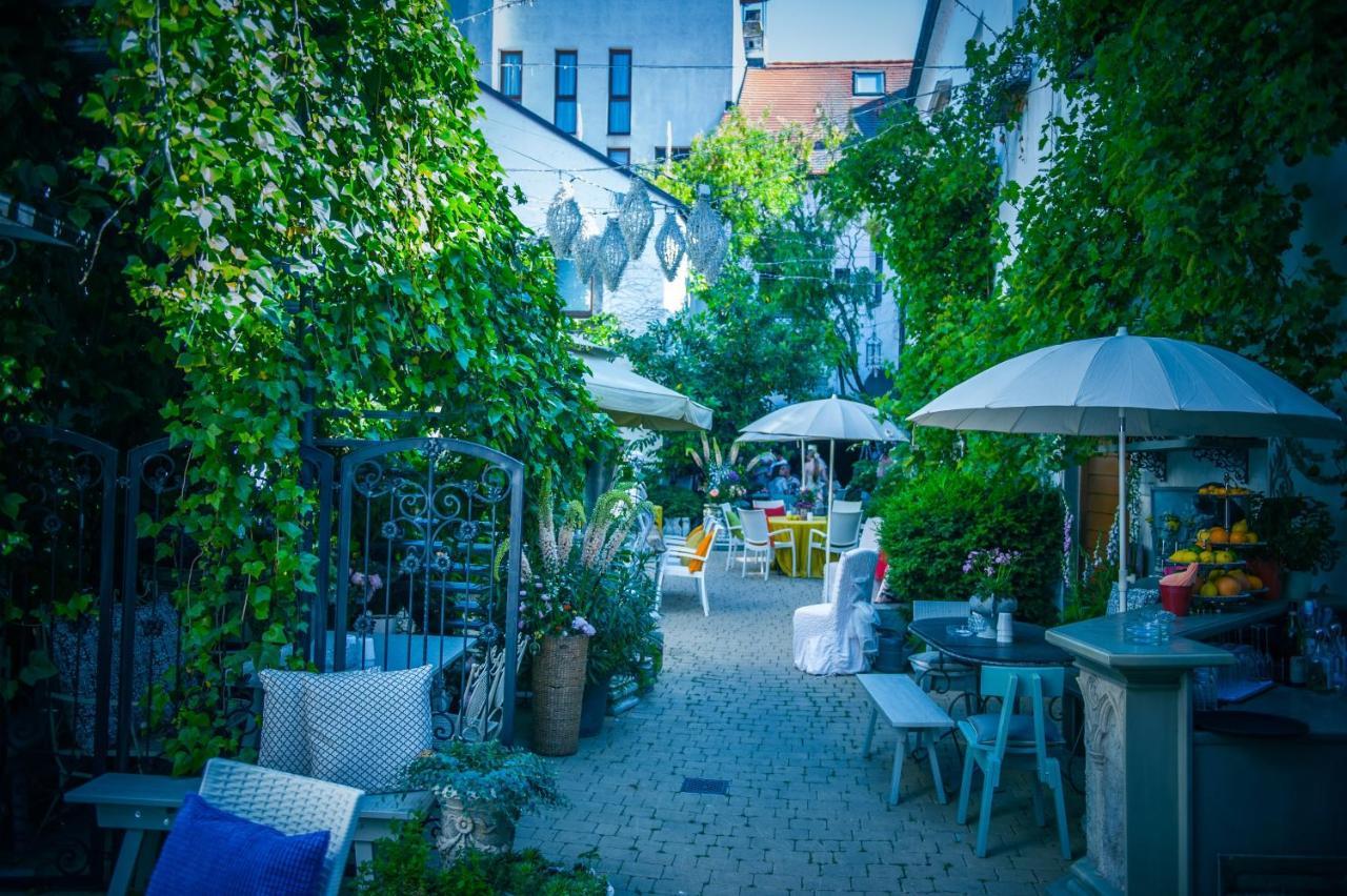 Art Boutique Hotel Buergerhaus رست المظهر الخارجي الصورة